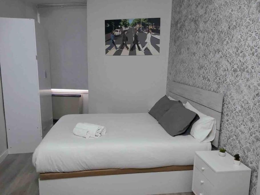 Apartamento En El Corazon De Madrid Luaran gambar