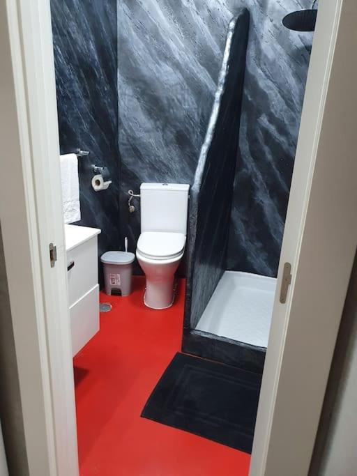 Apartamento En El Corazon De Madrid Luaran gambar